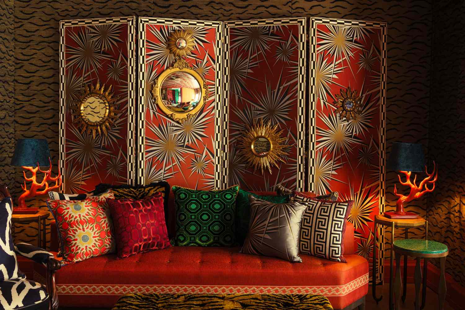 Modern Thai Silk Guide: Bangkok's Top Brands & Designers