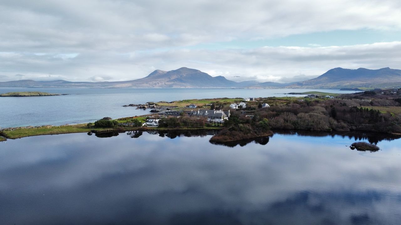 Ireland Wellness Guide: Ancient Rituals & Top Retreats