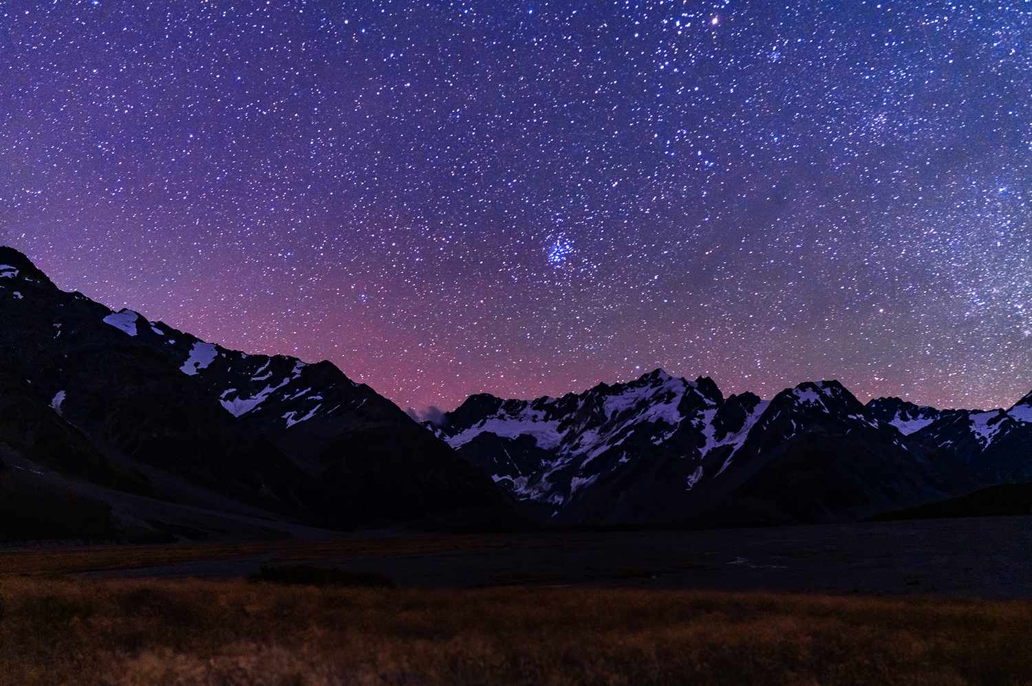 A dense field of stars and the galactic core visible from a dark sky location in New Zealand.