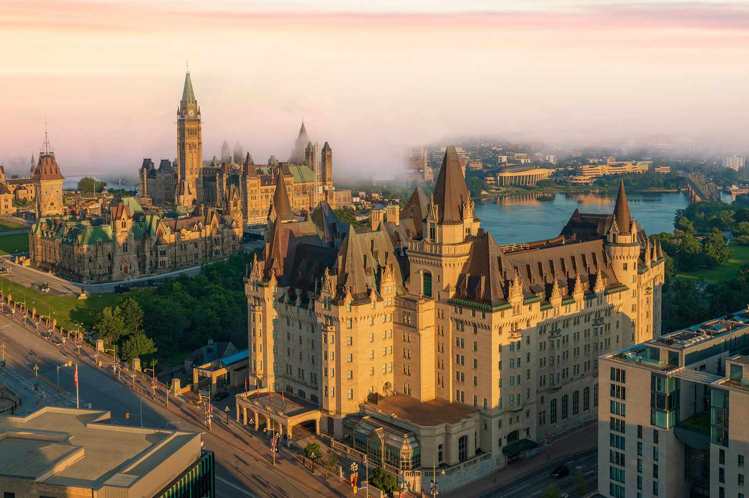 Fairmont Château Laurier: A Fairy-Tale Ottawa Escape